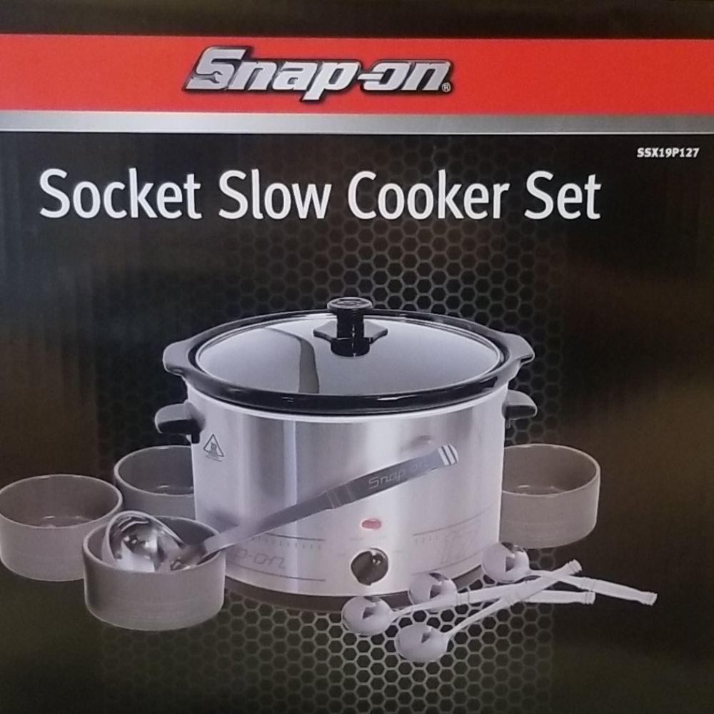Snap-On Slow Cooker Set
